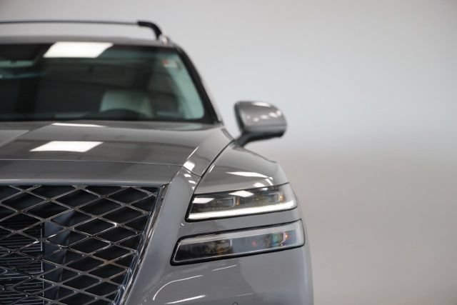 Used 2024 Genesis GV80 2.5T w/ Advanced Package AWD/4WD image 3