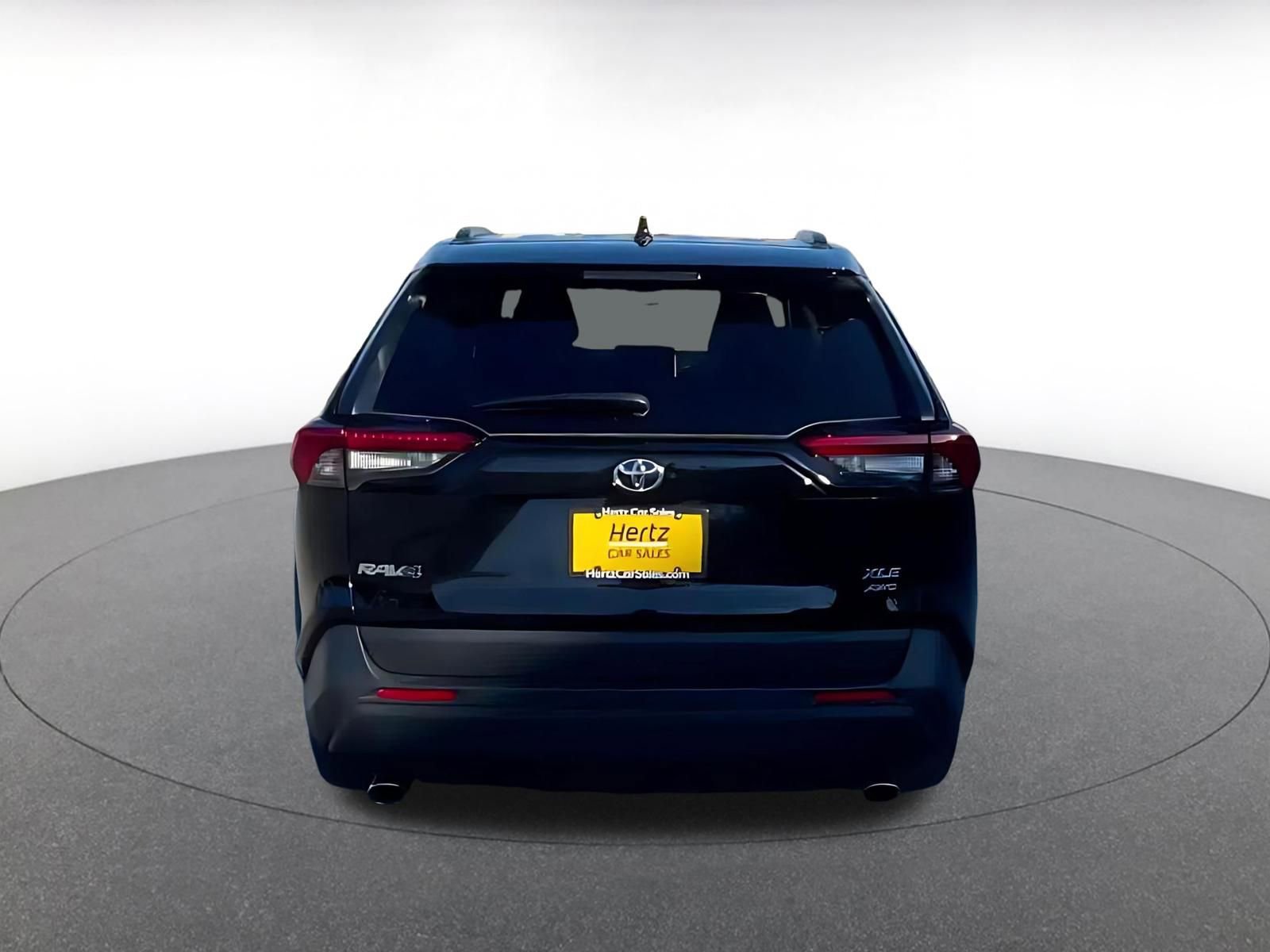 Used 2025 Toyota RAV4 XLE w/ Convenience Package image 12