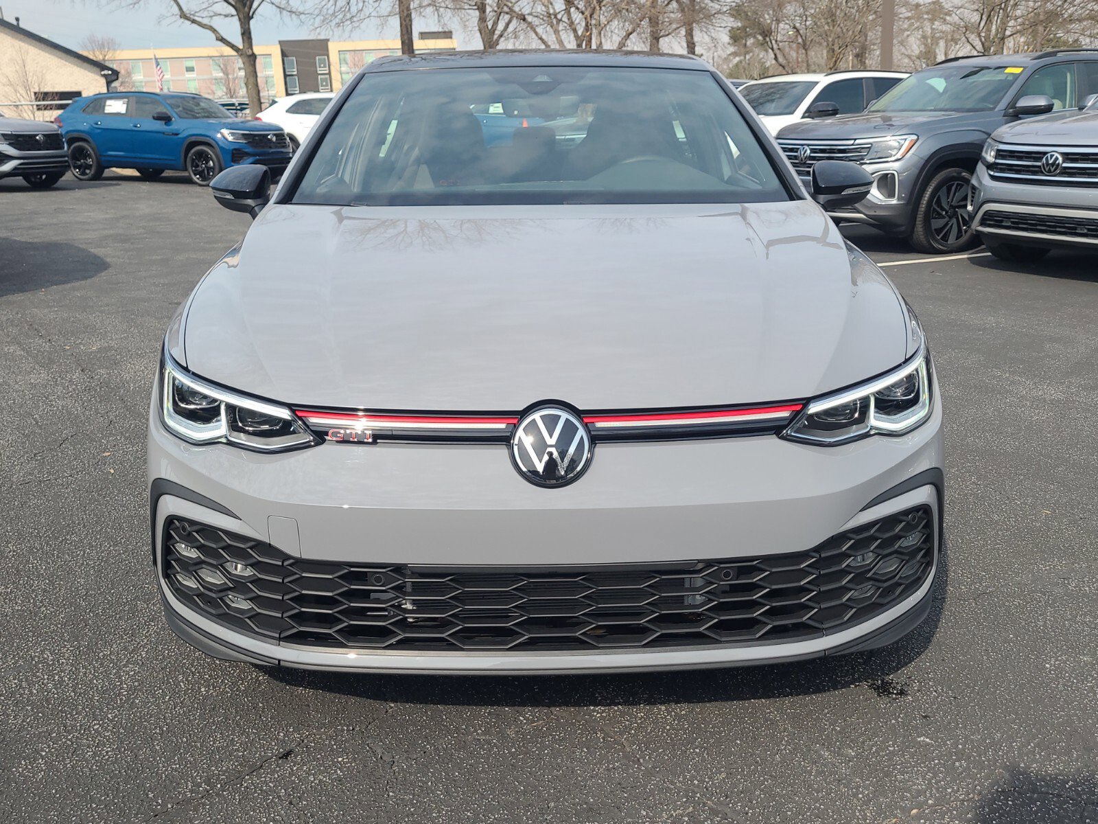 Used 2024 Volkswagen GTI SE image 2