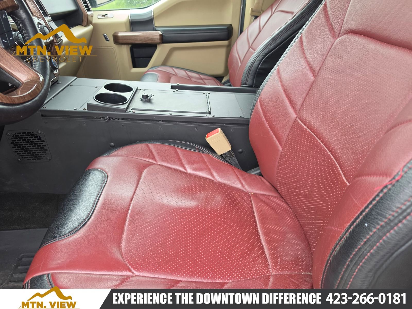 Used 2019 Ford F150 XLT w/ Equipment Group 302A Luxury image 8