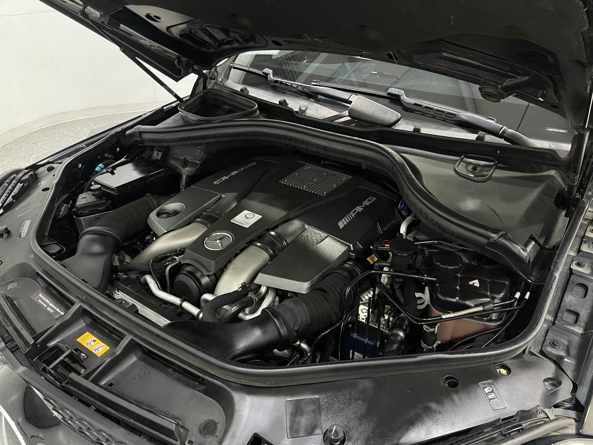 Used 2018 Mercedes-Benz GLS 63 AMG 4MATIC w/ AMG Night Styling Package image 28