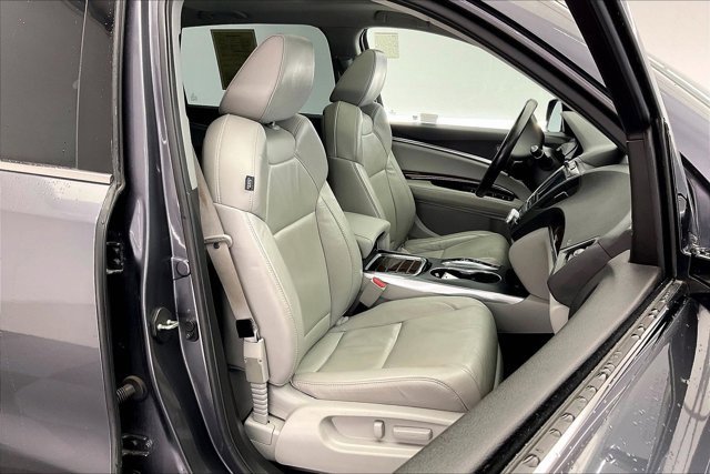Used 2017 Acura MDX SH-AWD w/ Technology Package image 6