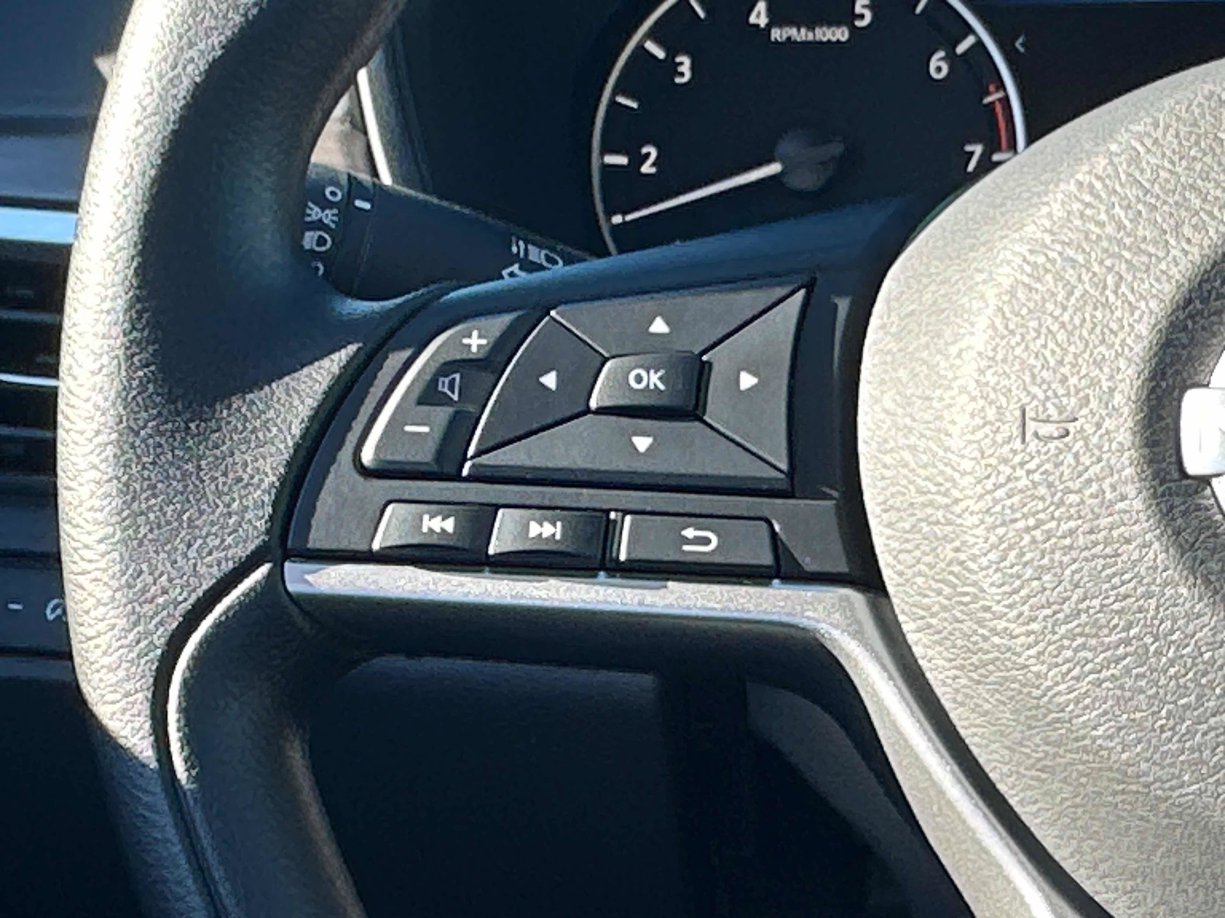 New 2026 Nissan Altima 2.5 SV AWD/4WD image 37