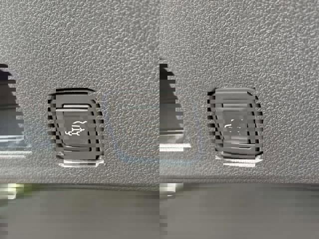 Used 2025 Chevrolet Traverse LT image 10