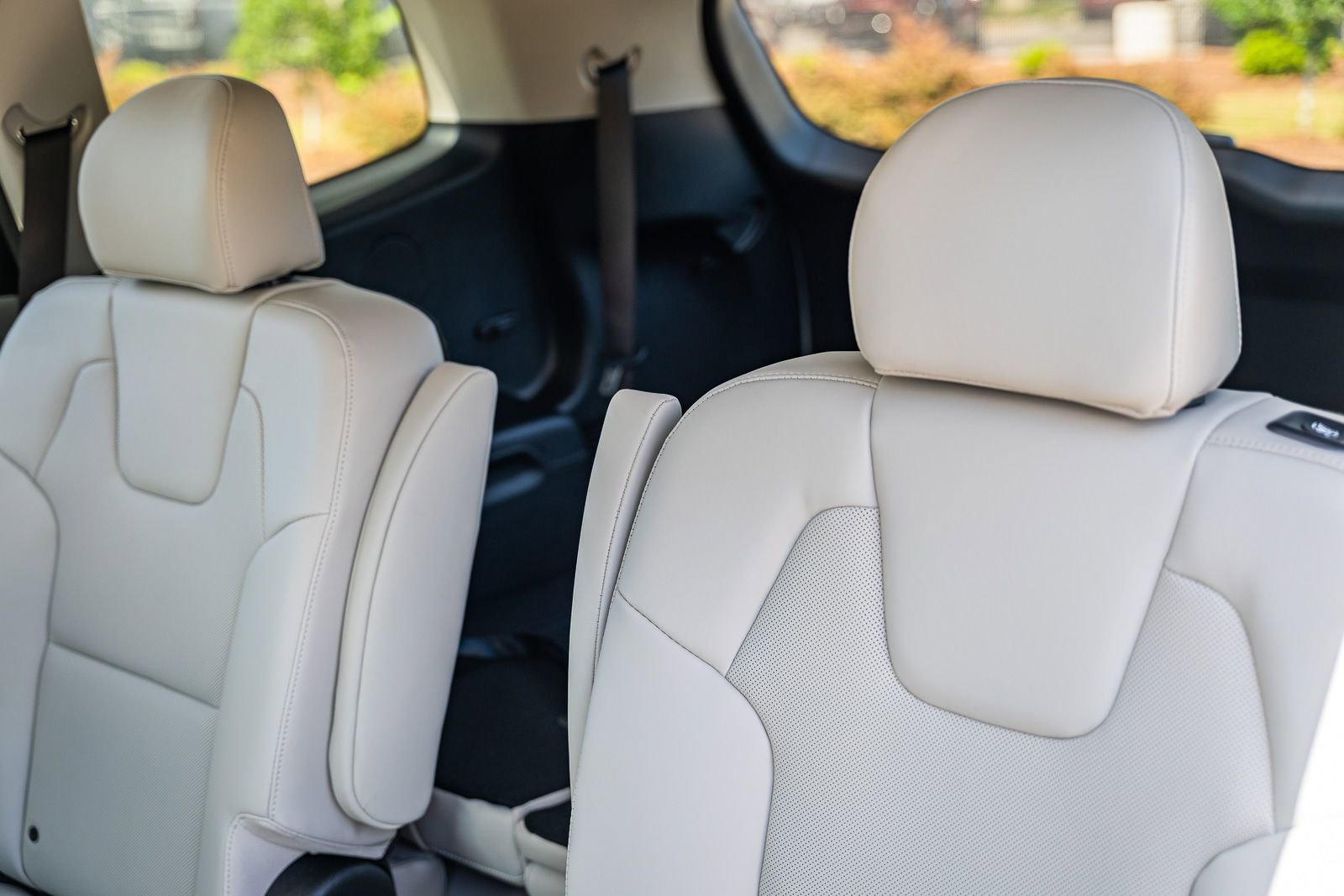 New 2025 Kia Telluride S image 14