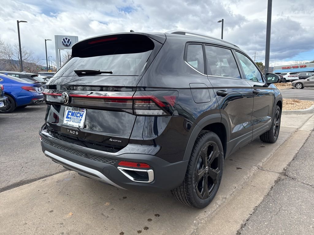 New 2025 Volkswagen Taos SEL image 5