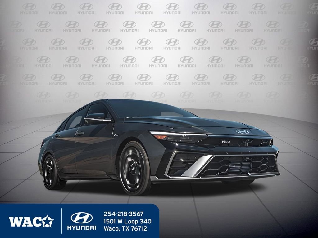 Used 2025 Hyundai Elantra Sport image 6