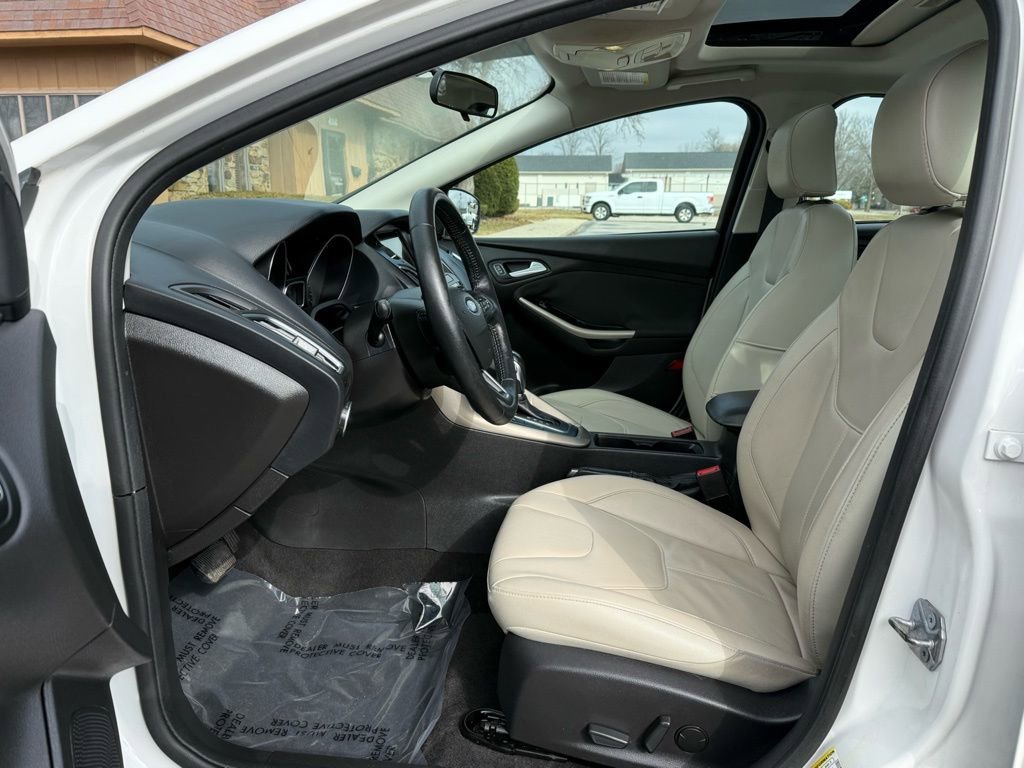 Used 2018 Ford Focus Titanium image 10