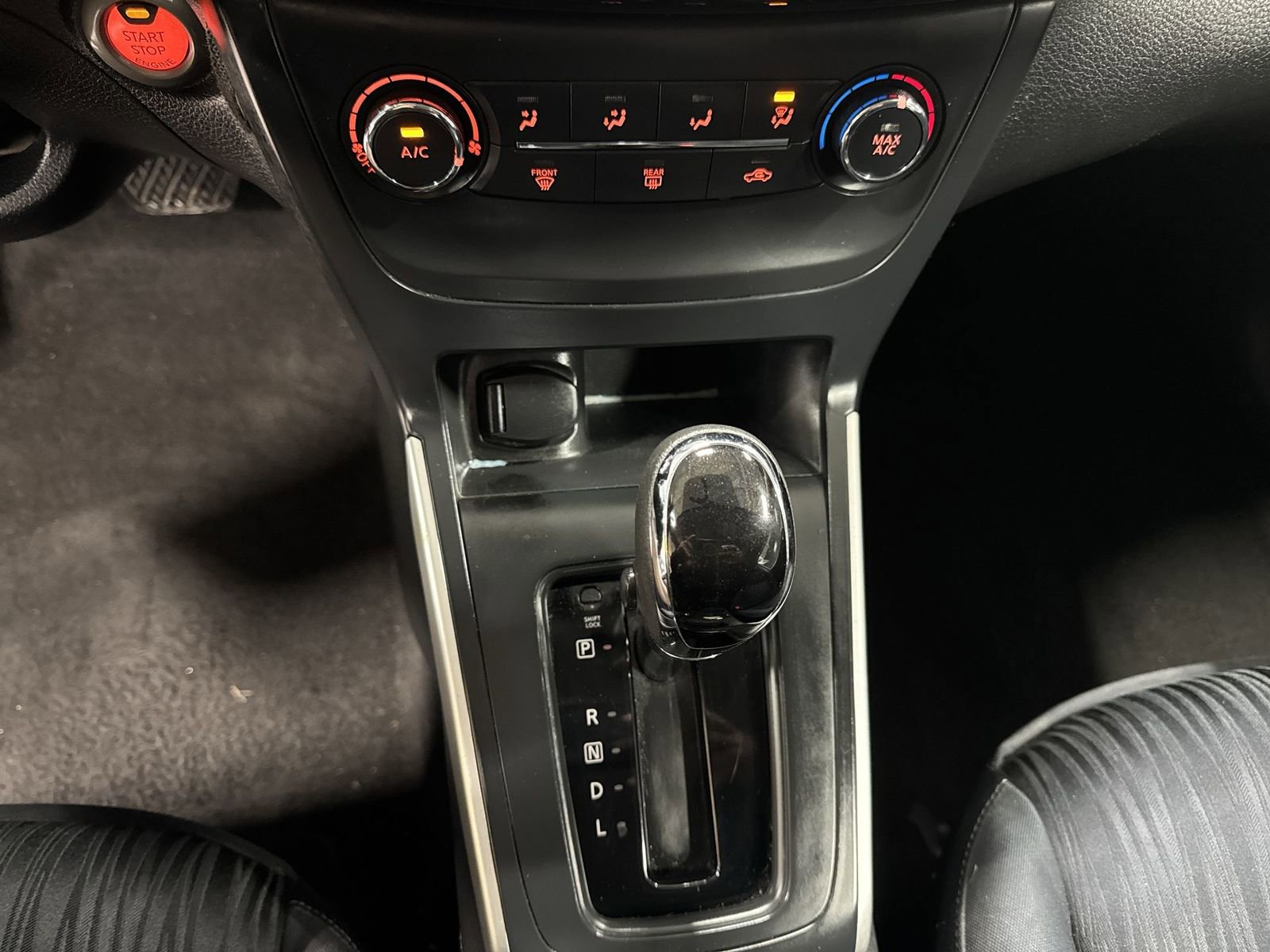 Used 2016 Nissan Sentra SV image 22