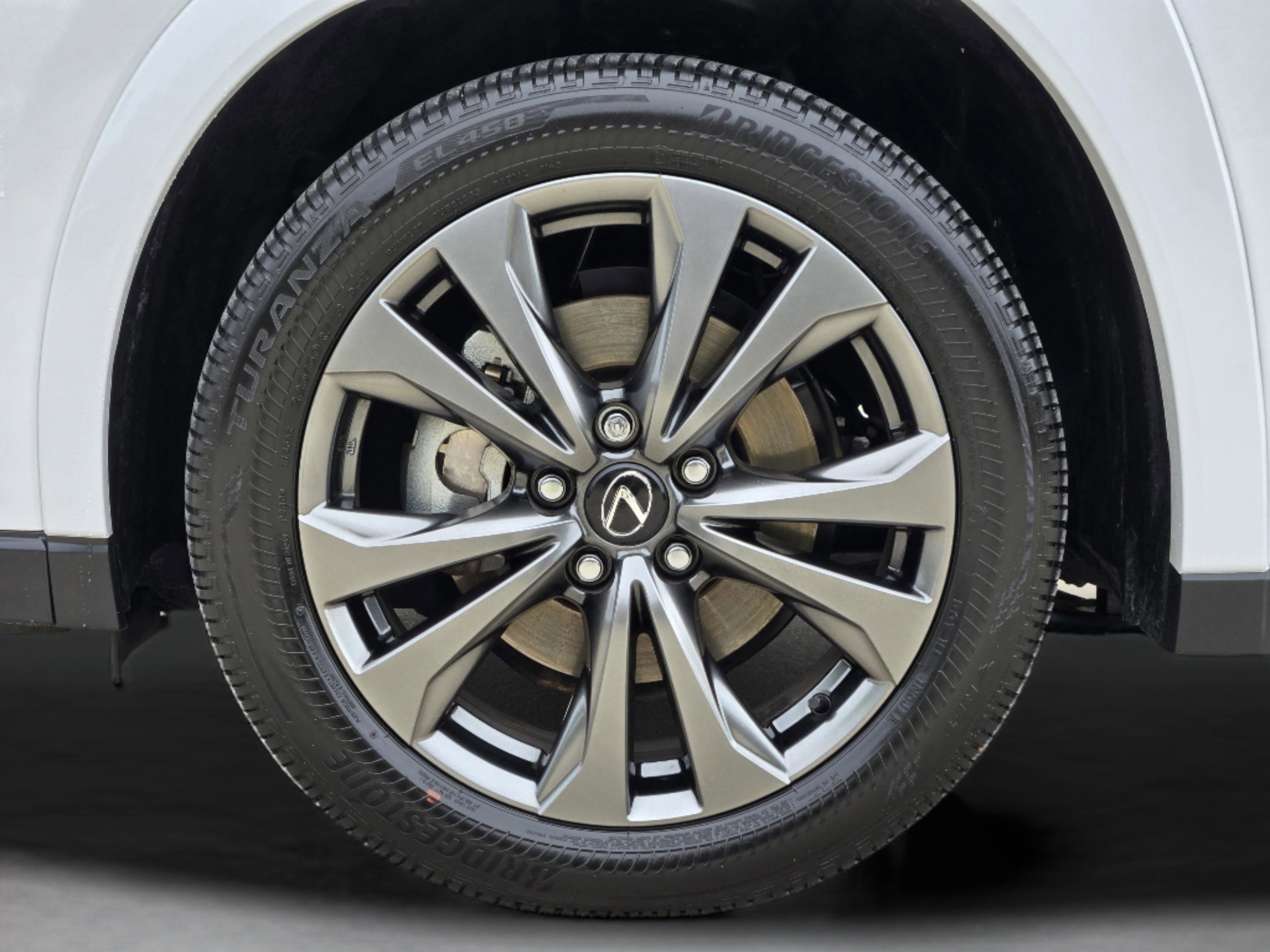 Used 2025 Lexus UX 300h FWD w/ Accessory Package (Z1) image 39