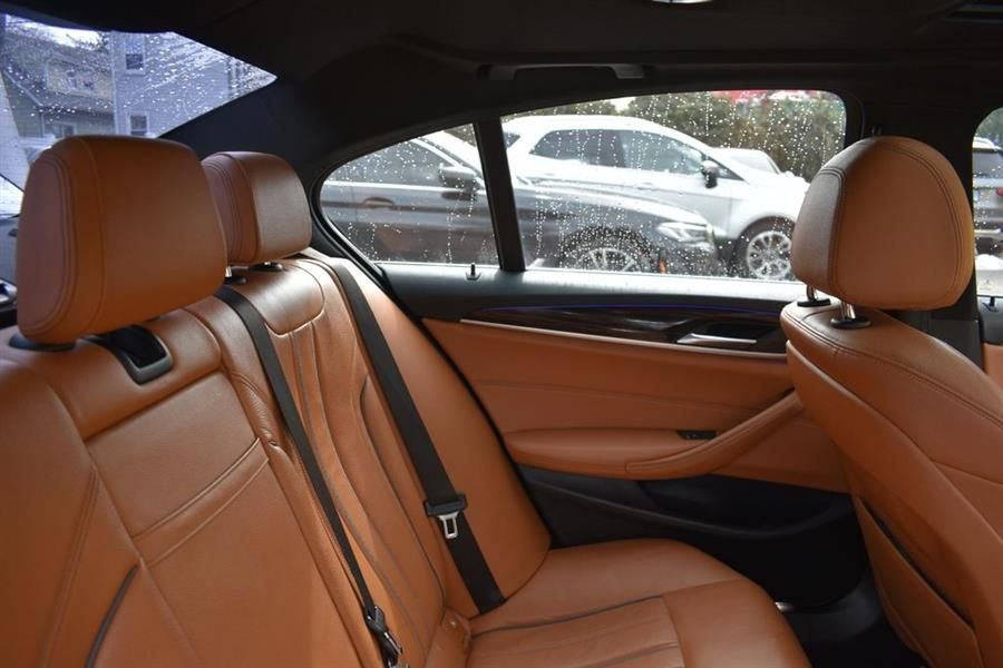 Used 2019 BMW 530i xDrive w/ Convenience Package AWD/4WD image 23