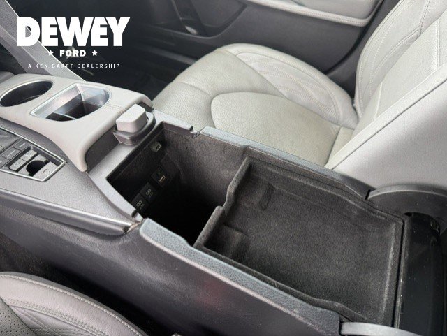 Used 2020 Toyota Avalon Limited w/ Advanced Safety Package FWD image 24
