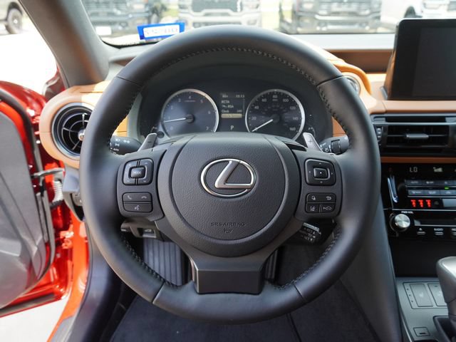 Used 2025 Lexus IS 350 F Sport RWD image 29