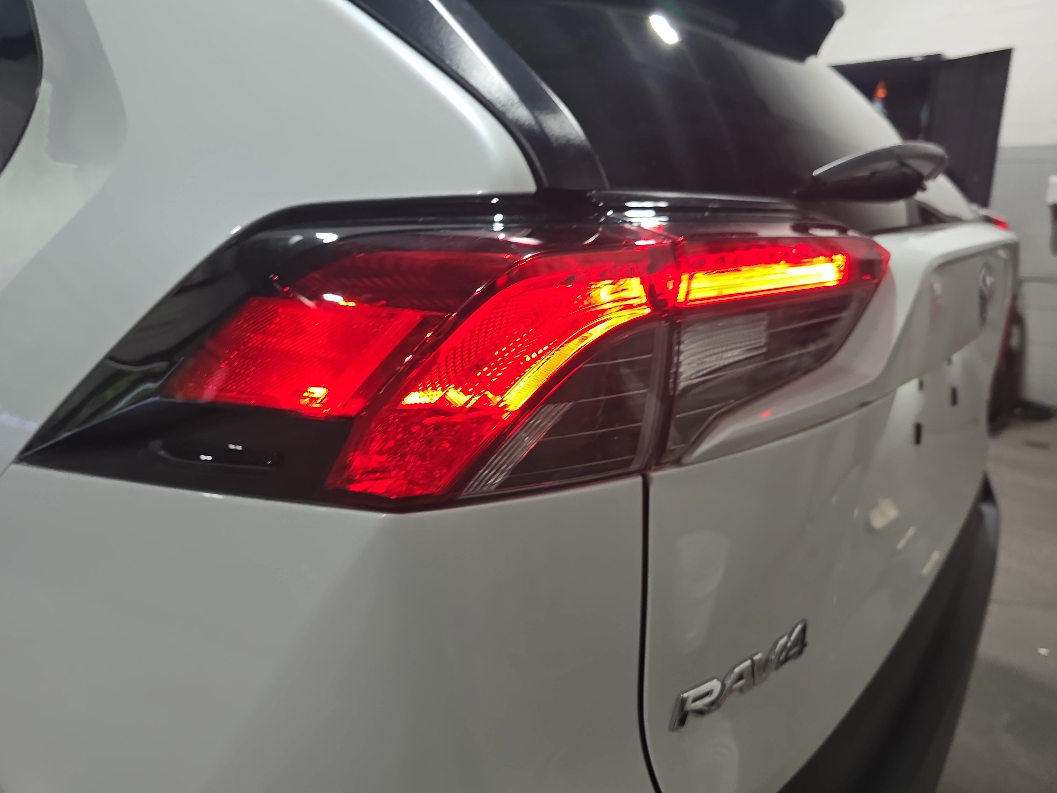 Used 2024 Toyota RAV4 XLE Premium FWD image 35