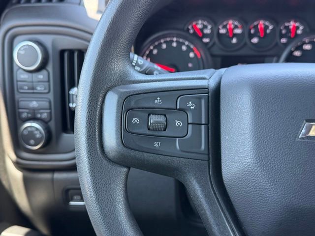 Used 2023 Chevrolet Silverado 1500 Custom AWD/4WD image 33