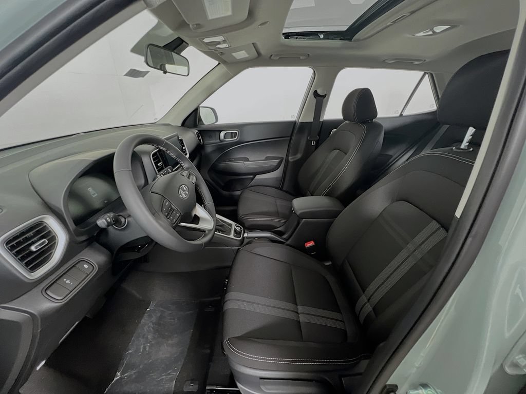 Certified 2026 Hyundai Venue SEL FWD image 20