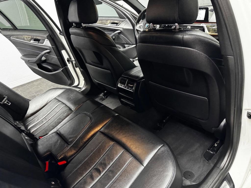 Used 2018 BMW 540i image 51