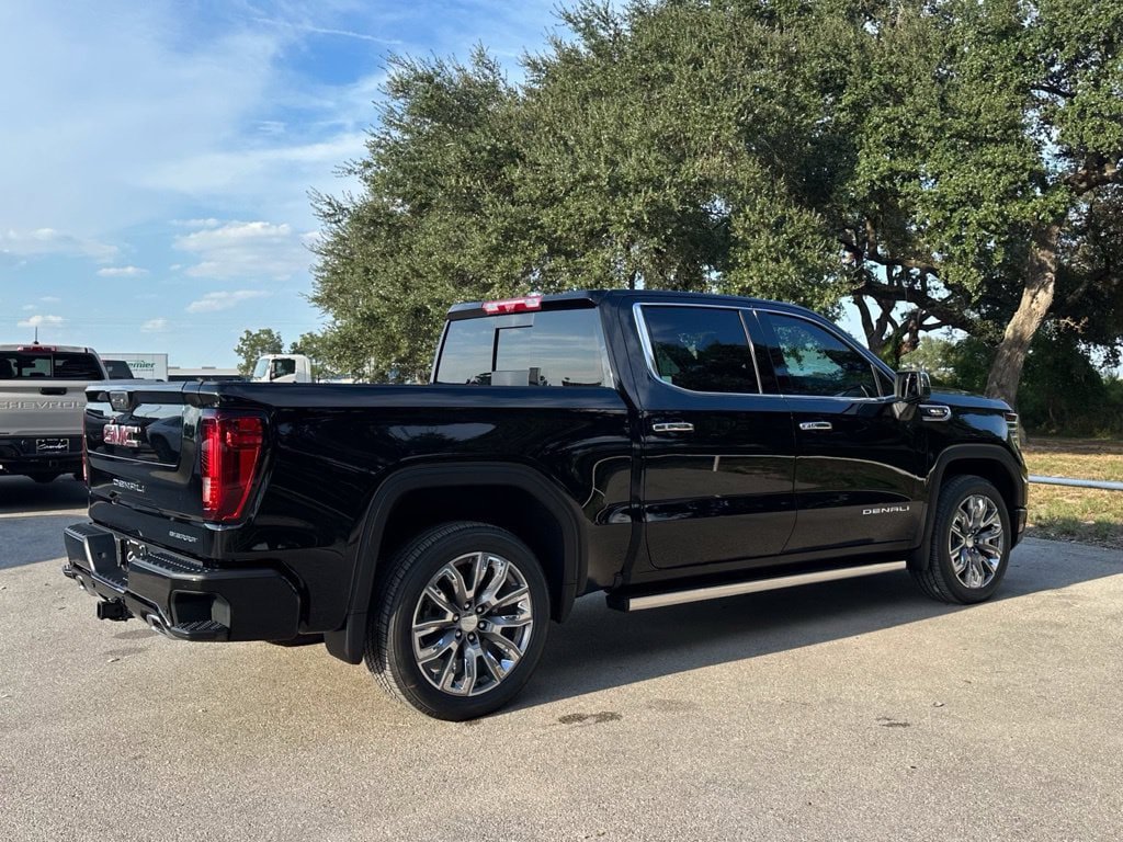 New 2026 GMC Sierra 1500 Denali AWD/4WD image 5