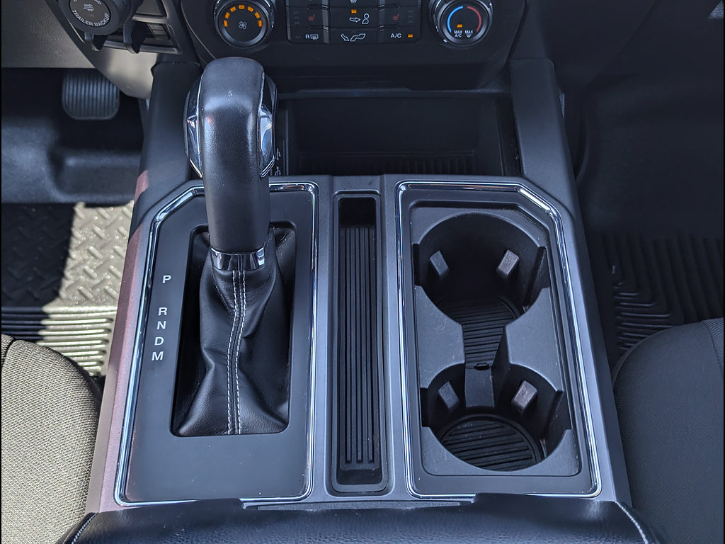 Used 2019 Ford F150 XLT w/ Equipment Group 302A Luxury AWD/4WD image 32