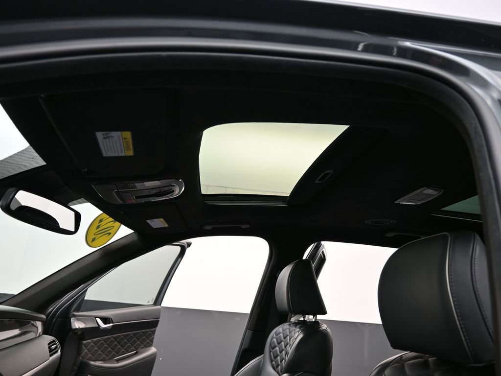 Used 2022 Hyundai Palisade Calligraphy image 14