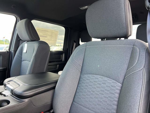 New 2026 RAM 2500 Tradesman AWD/4WD image 24