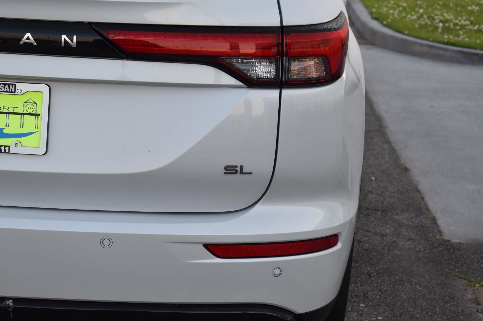 New 2026 Nissan Rogue SL image 9