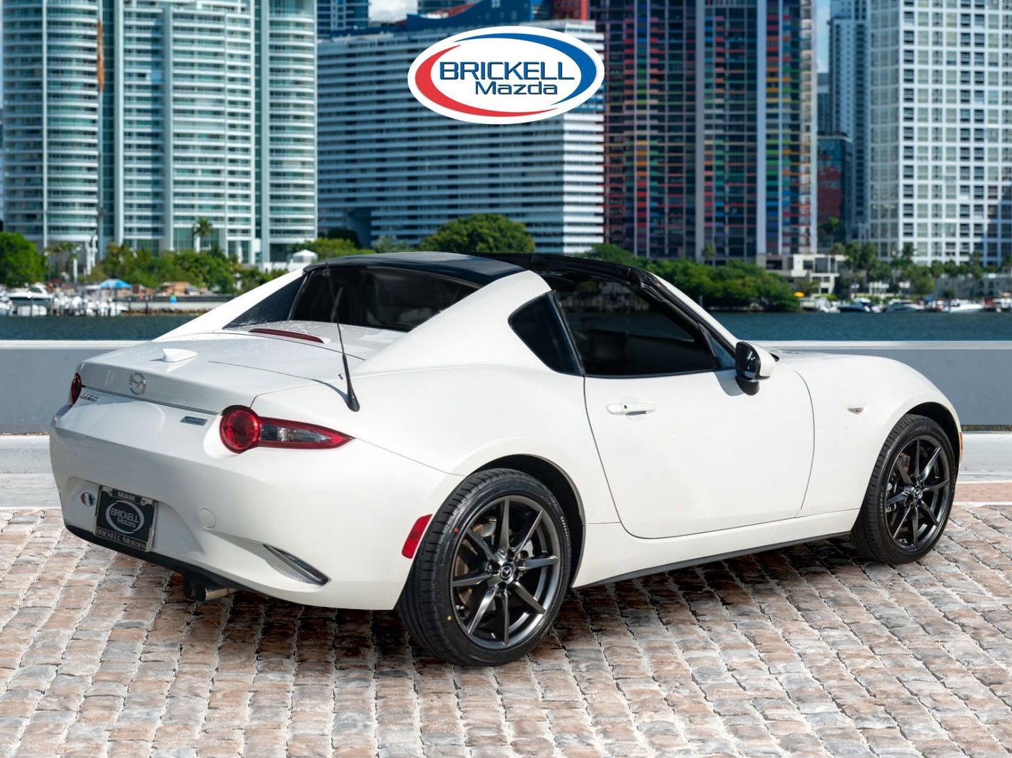 Used 2018 MAZDA MX-5 Miata RF Grand Touring image 3