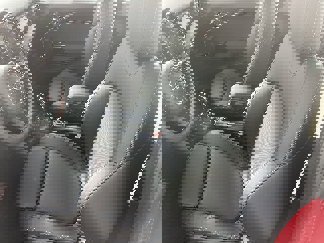 Used 2023 MINI Cooper S image 9