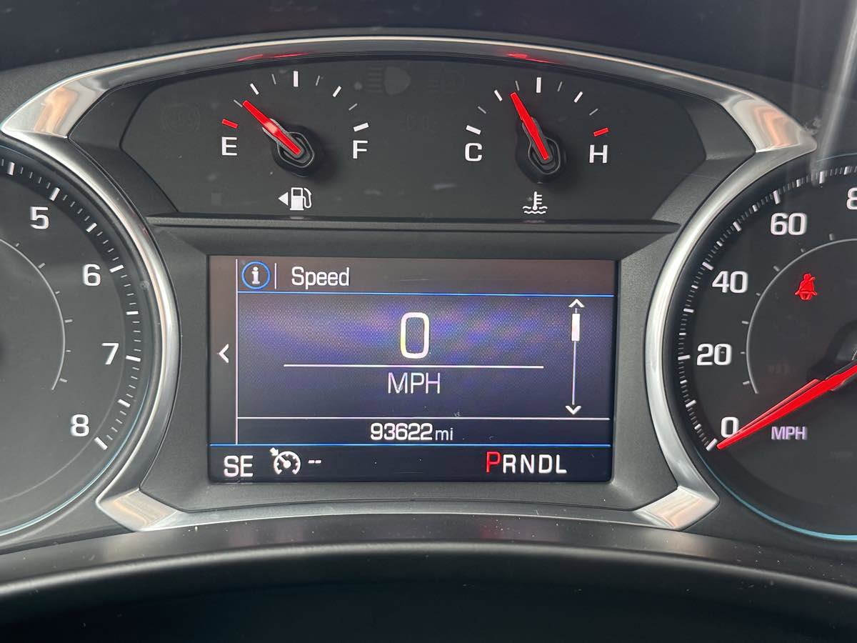 Used 2019 Chevrolet Equinox LT image 18