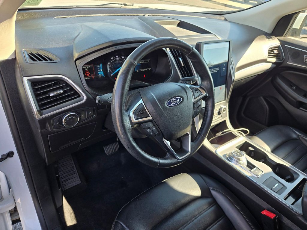 Used 2022 Ford Edge SEL AWD/4WD image 8
