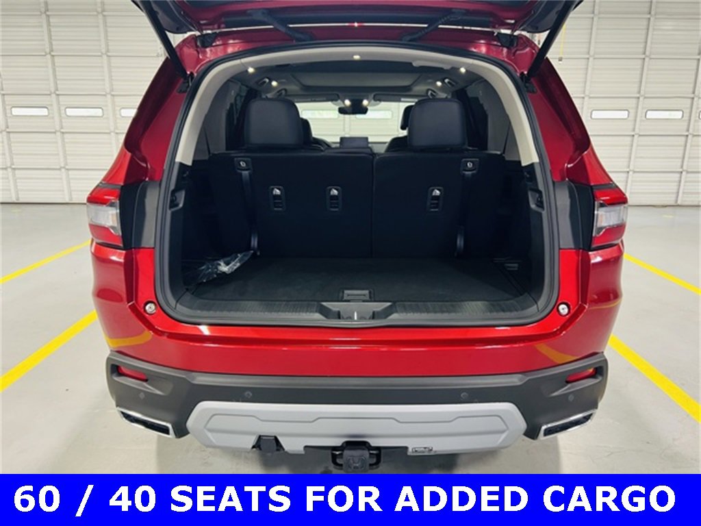 New 2025 Honda Pilot Touring image 13