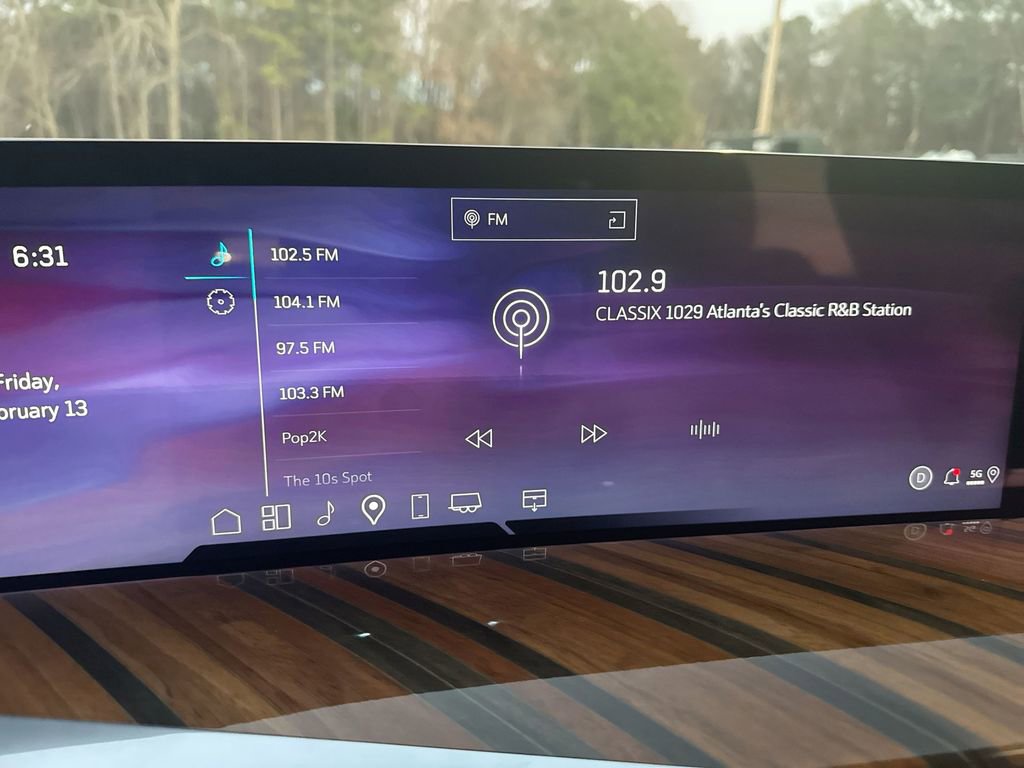 Used 2025 Cadillac Escalade Premium Luxury Platinum w/ LPO, Floor Liner Package image 26