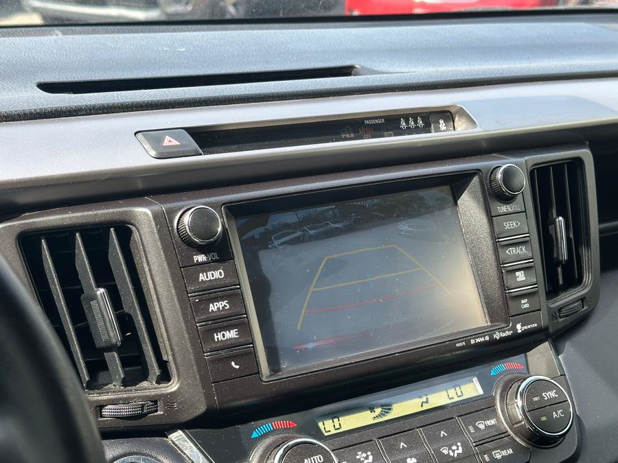 Used 2018 Toyota RAV4 Limited w/ All Weather Liner Package AWD/4WD image 30