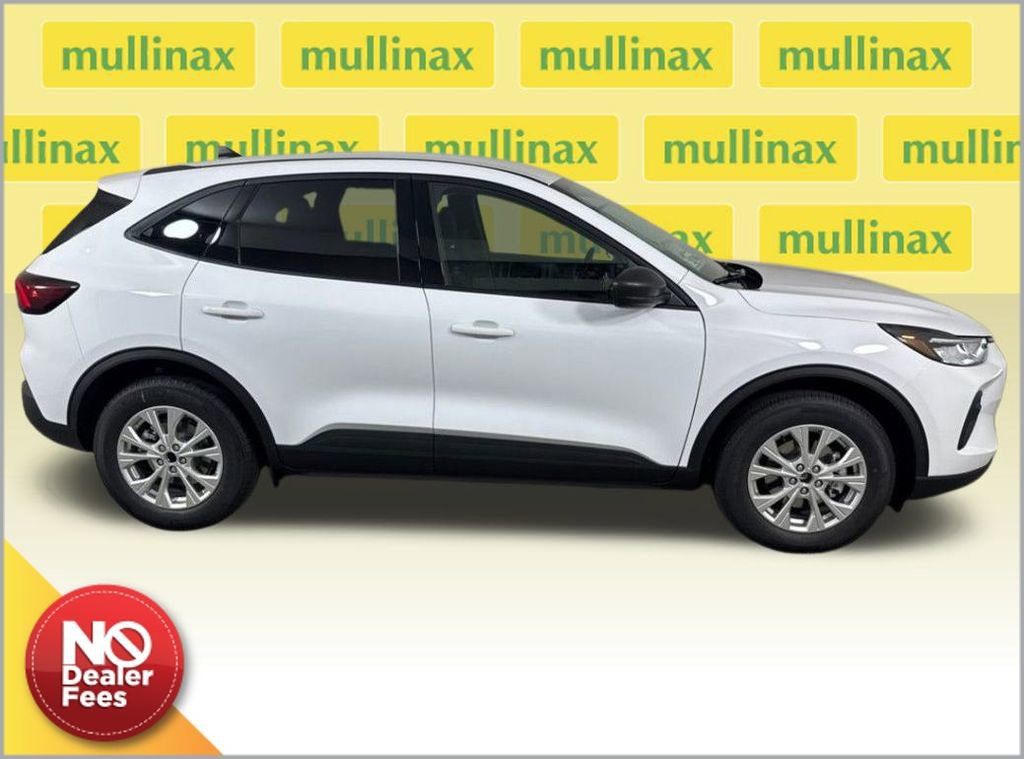 New 2026 Ford Escape Active image 2