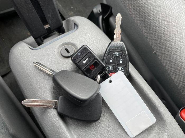 Used 2005 Dodge Grand Caravan SXT w/ Premium Group image 44