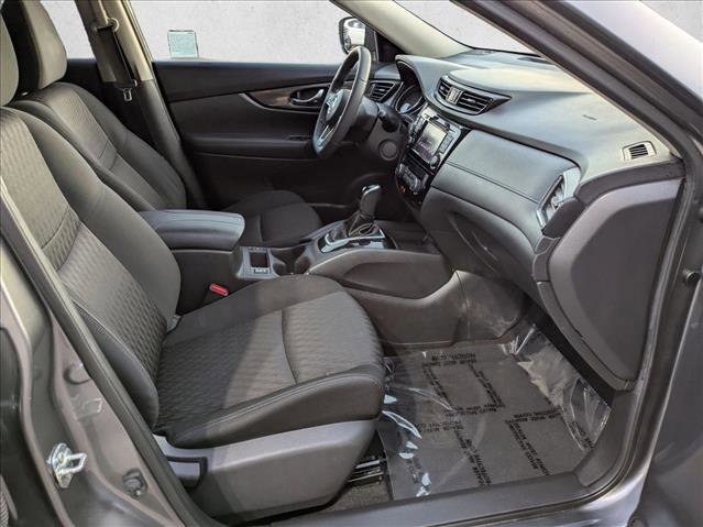 Used 2018 Nissan Rogue SV image 20