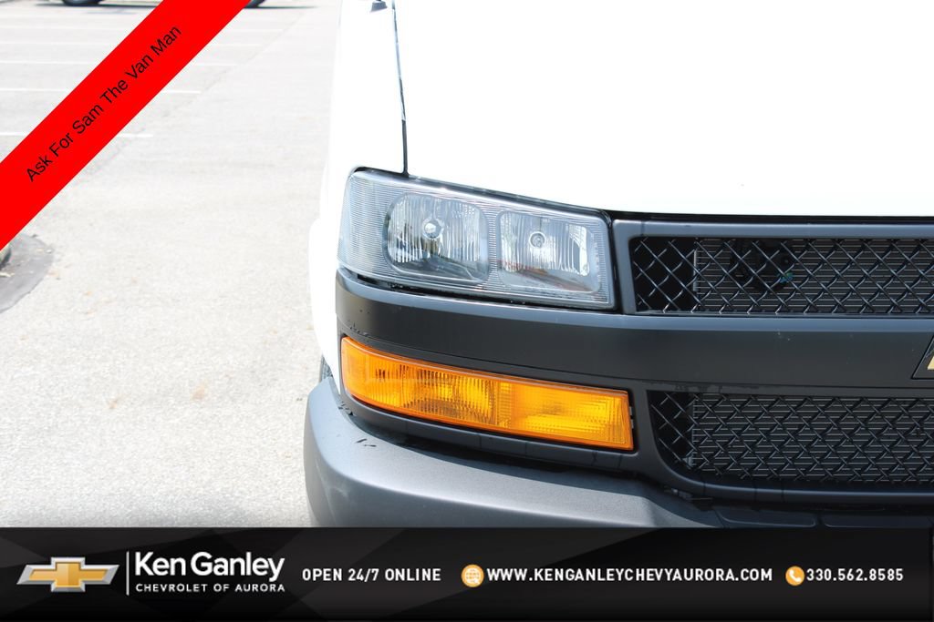 New 2026 Chevrolet Express 2500 Extended w/ Driver Convenience Package RWD image 3
