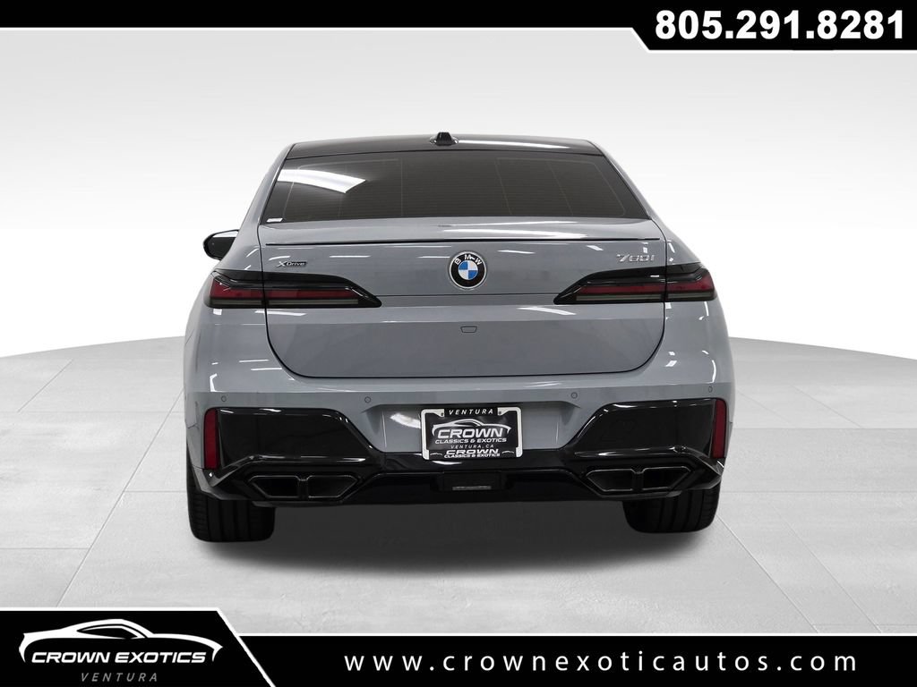 Used 2023 BMW 760i xDrive w/ Executive Package AWD/4WD image 6
