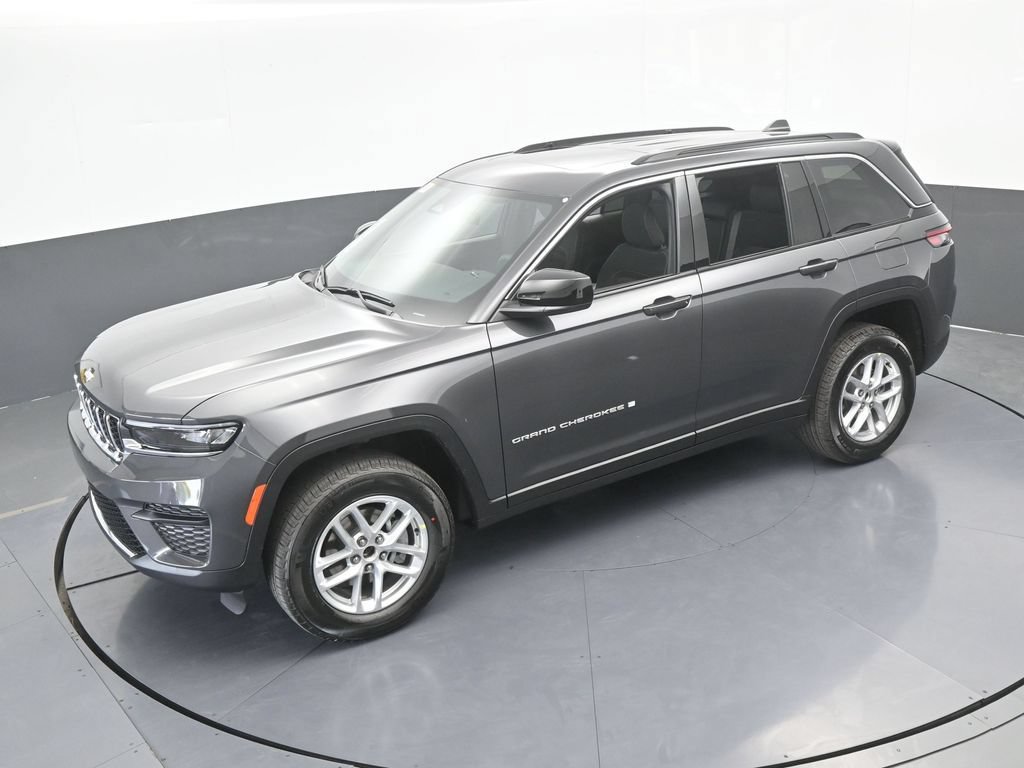 New 2026 Jeep Grand Cherokee Laredo X AWD/4WD image 45