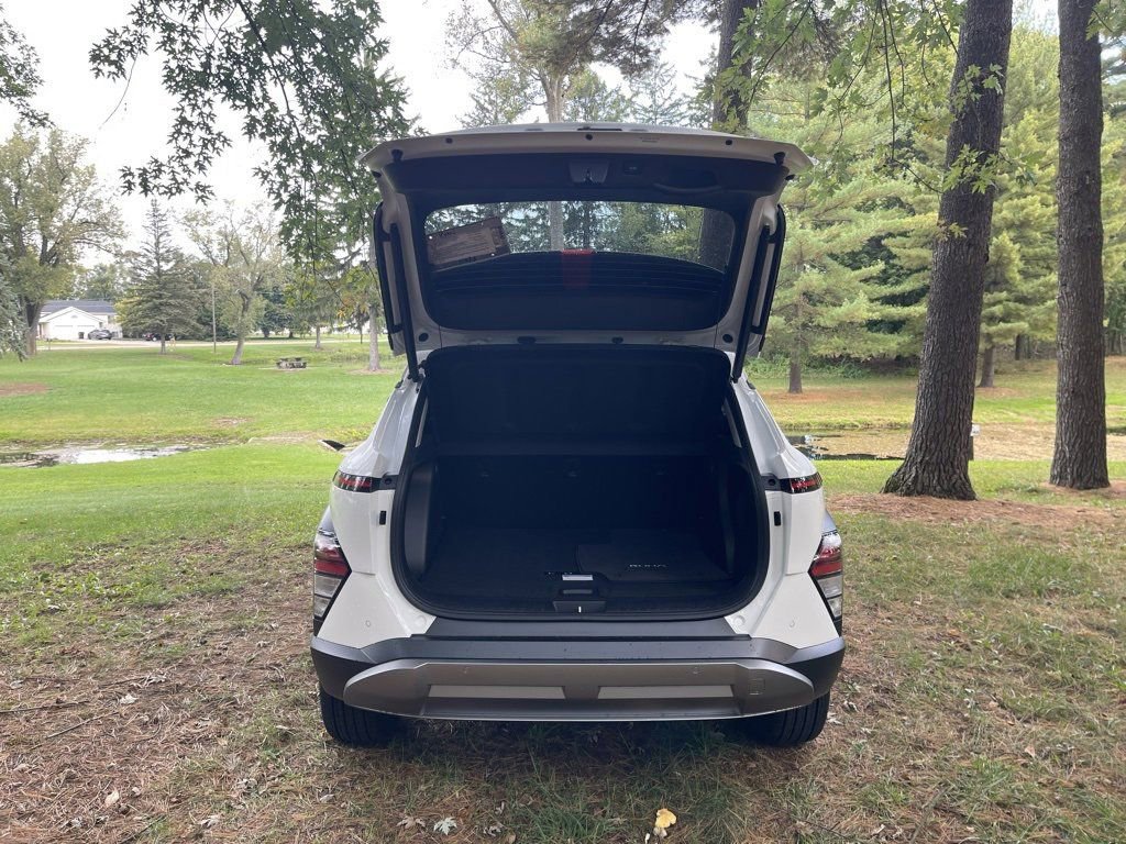 New 2026 Hyundai Kona Limited image 14