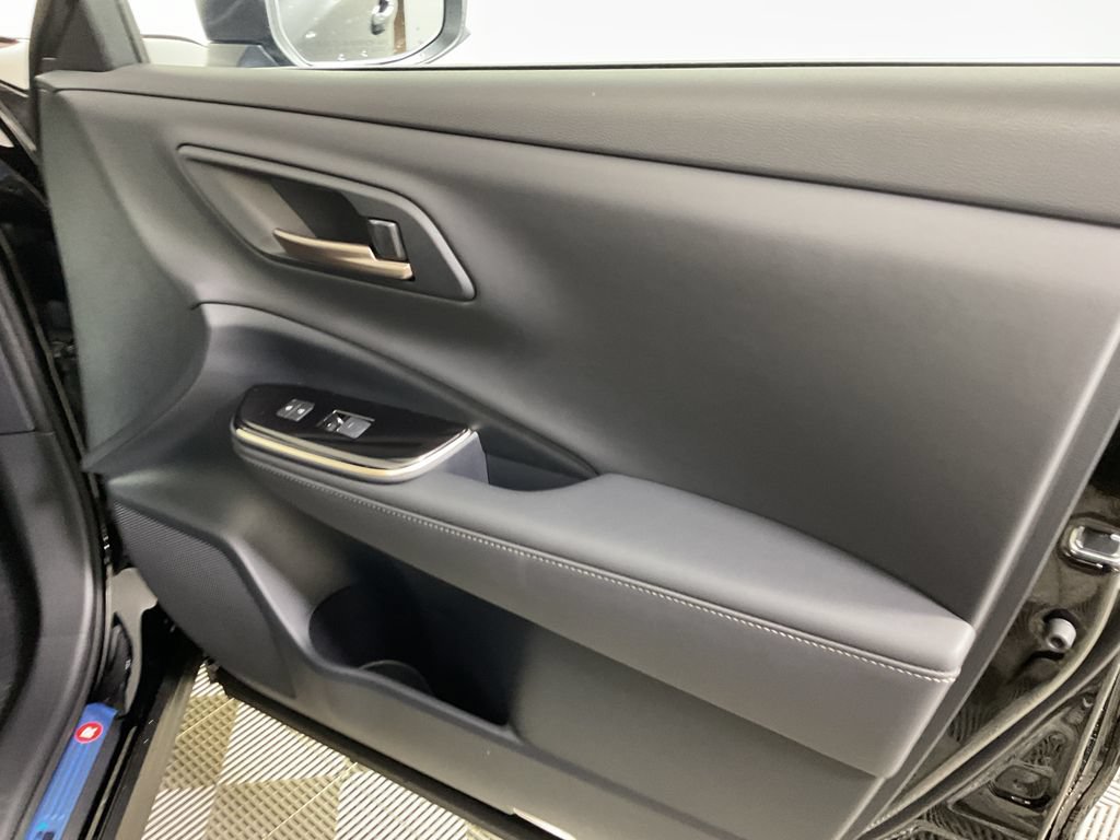 New 2026 Toyota Crown Signia AWD/4WD image 21