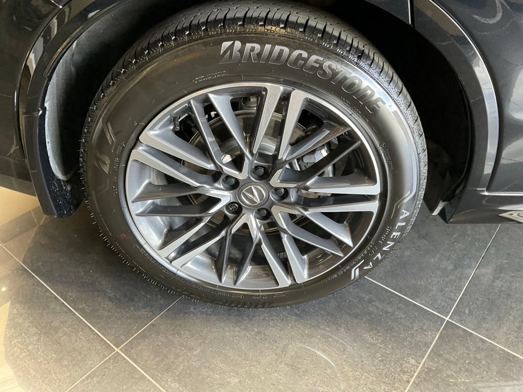 Certified 2026 Acura MDX w/ Advance Package AWD/4WD image 8