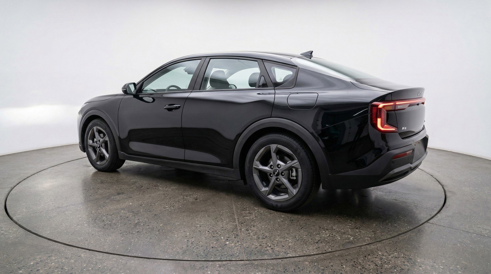 Used 2025 Kia K4 FWD image 6