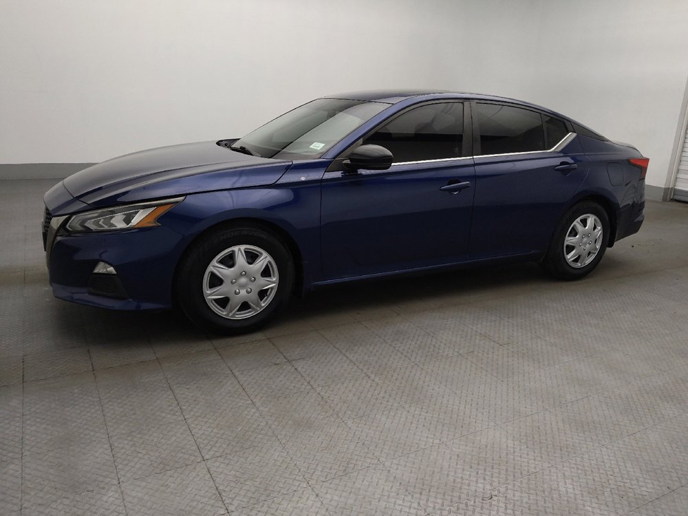 Used 2019 Nissan Altima 2.5 SR w/ SR Premium Package image 2