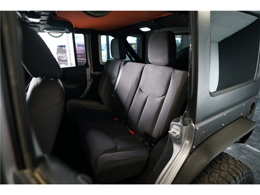 Used 2013 Jeep Wrangler Unlimited Sport AWD/4WD image 18