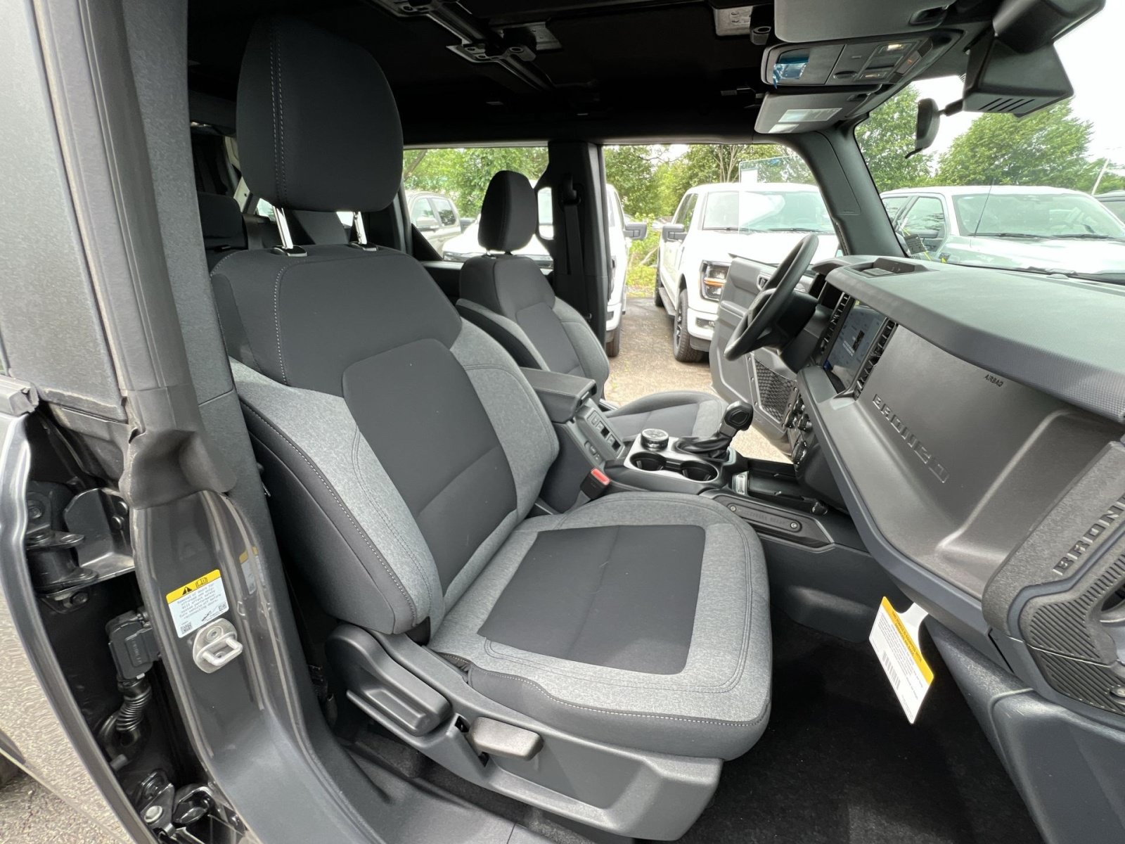 New 2025 Ford Bronco 4-Door AWD/4WD image 33