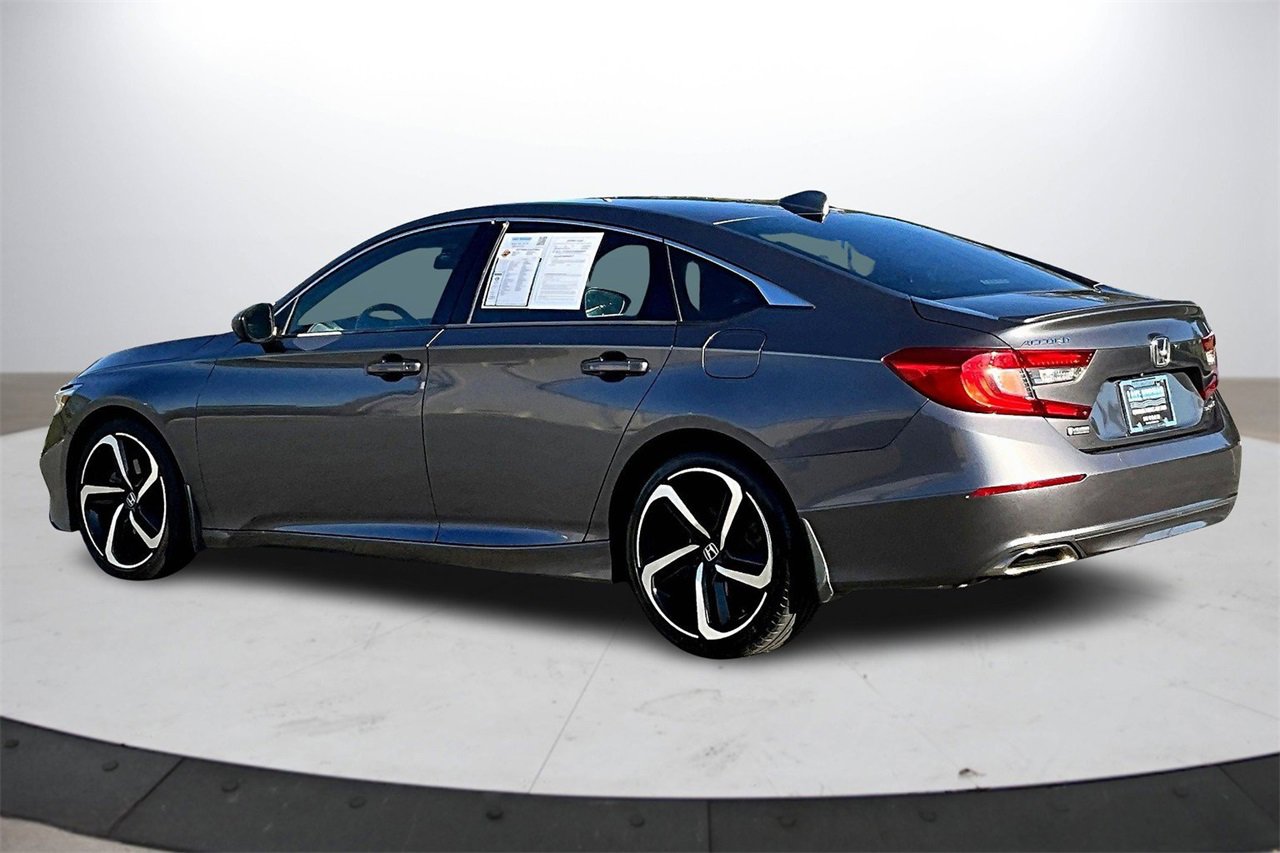 Used 2018 Honda Accord Sport image 6