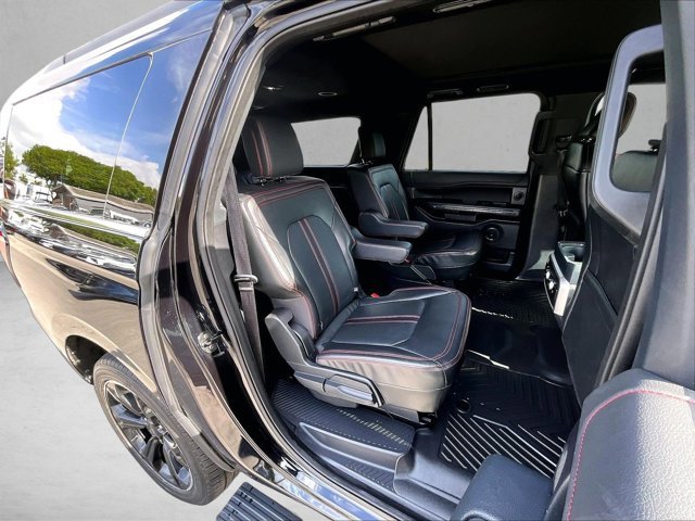 Used 2022 Ford Expedition Max Limited image 29