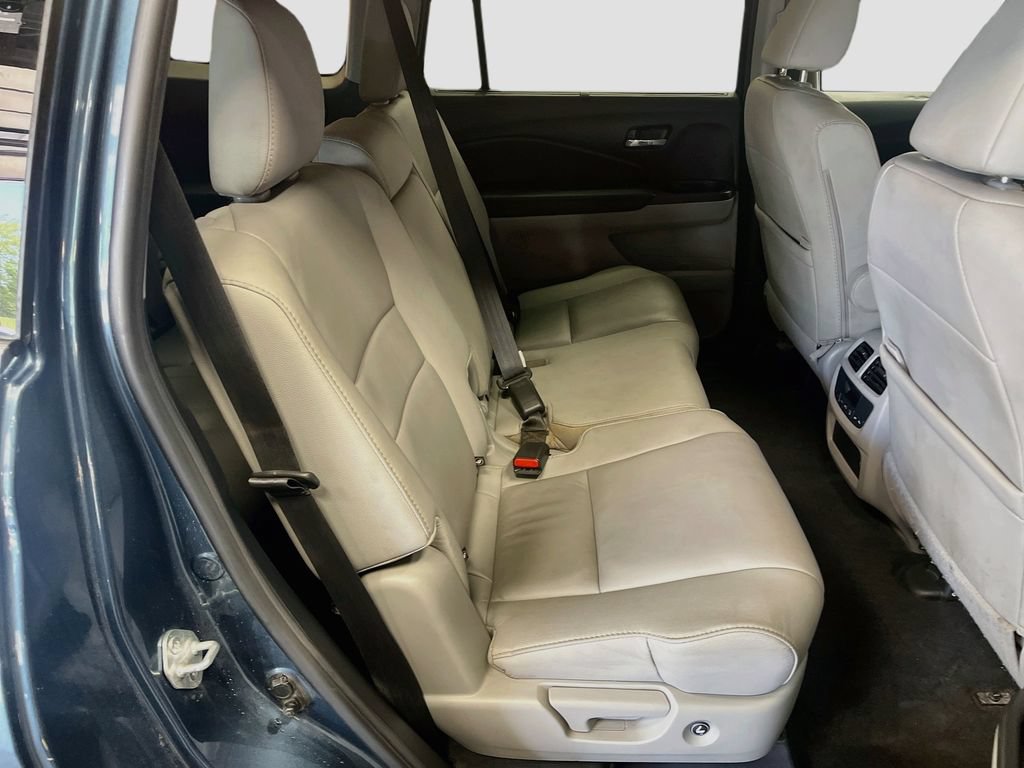 Used 2021 Honda Pilot Special Edition image 28