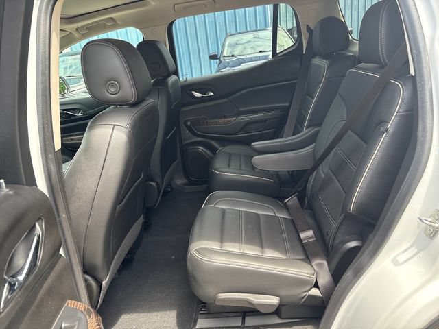 Used 2022 GMC Acadia Denali w/ Denali Technology Package AWD/4WD image 21